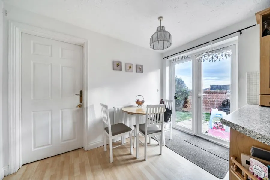 Yarrow Close, Thatcham, RG18, photo 3