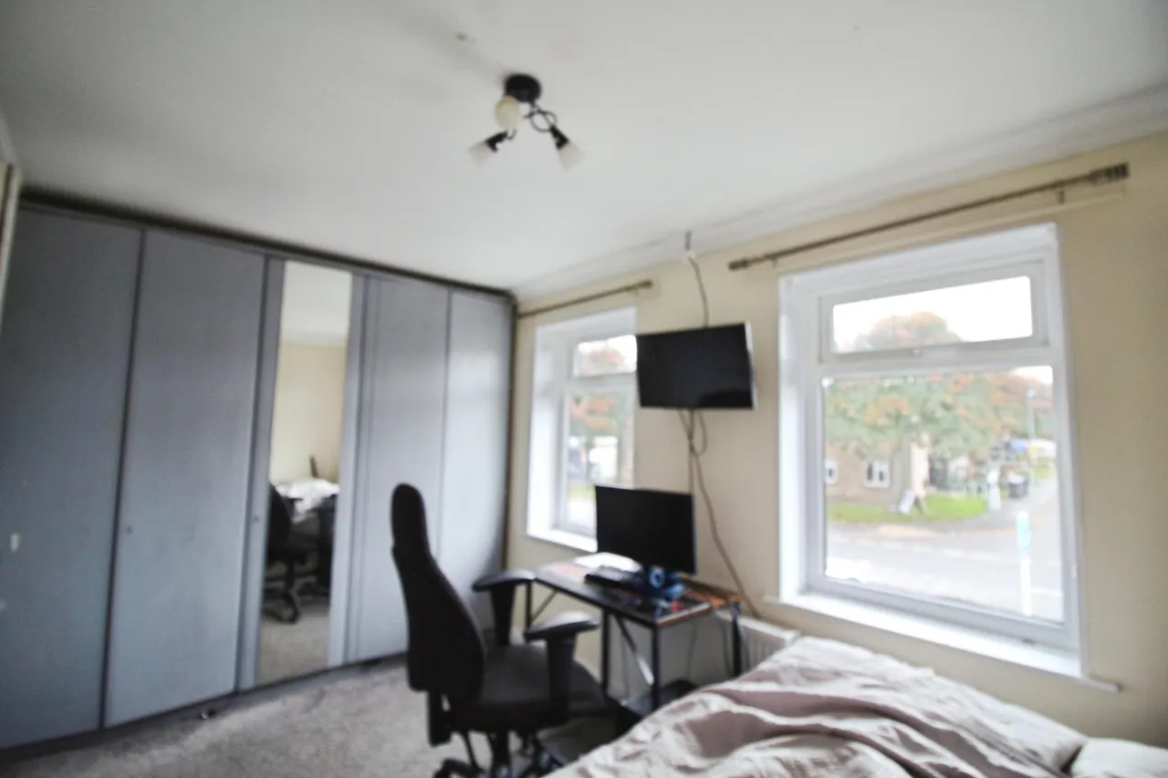 Town Street, Dewsbury, WF12, photo 10