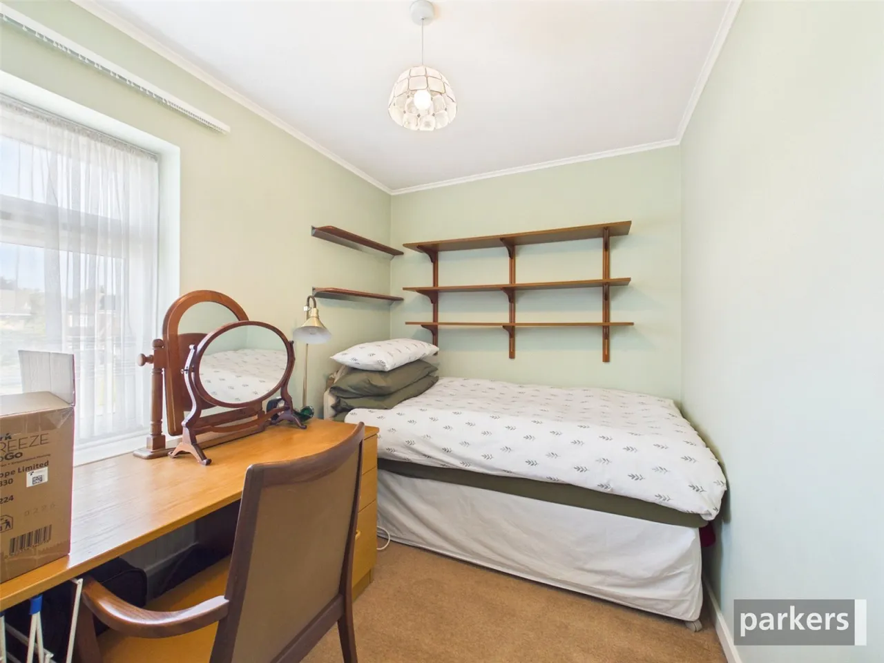 Kennedy Gardens, Earley, RG6, photo 13