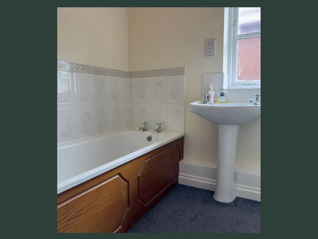 Derwent Phoenix Terrace, Hartley Wintney, Hook, RG27 8RU, photo 8
