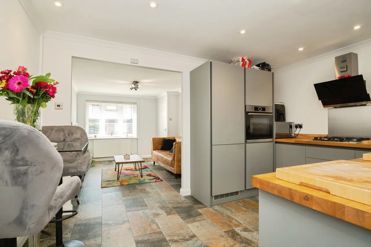 Celerity Drive, Cardiff, CF10, photo 14