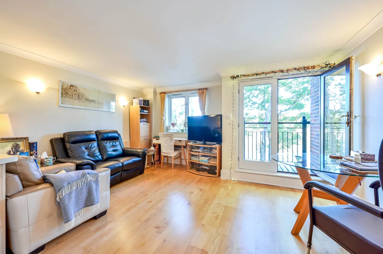 1 bed flat to rent, London, SW14