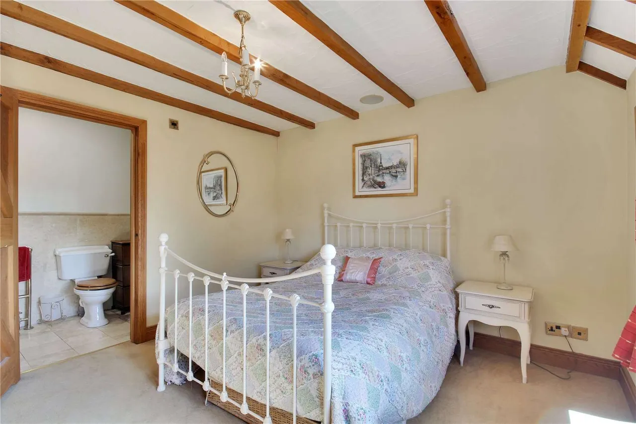 South Farm Lane, Langton Green, Tunbridge Wells, East Sussex, TN3 9JN, photo 12