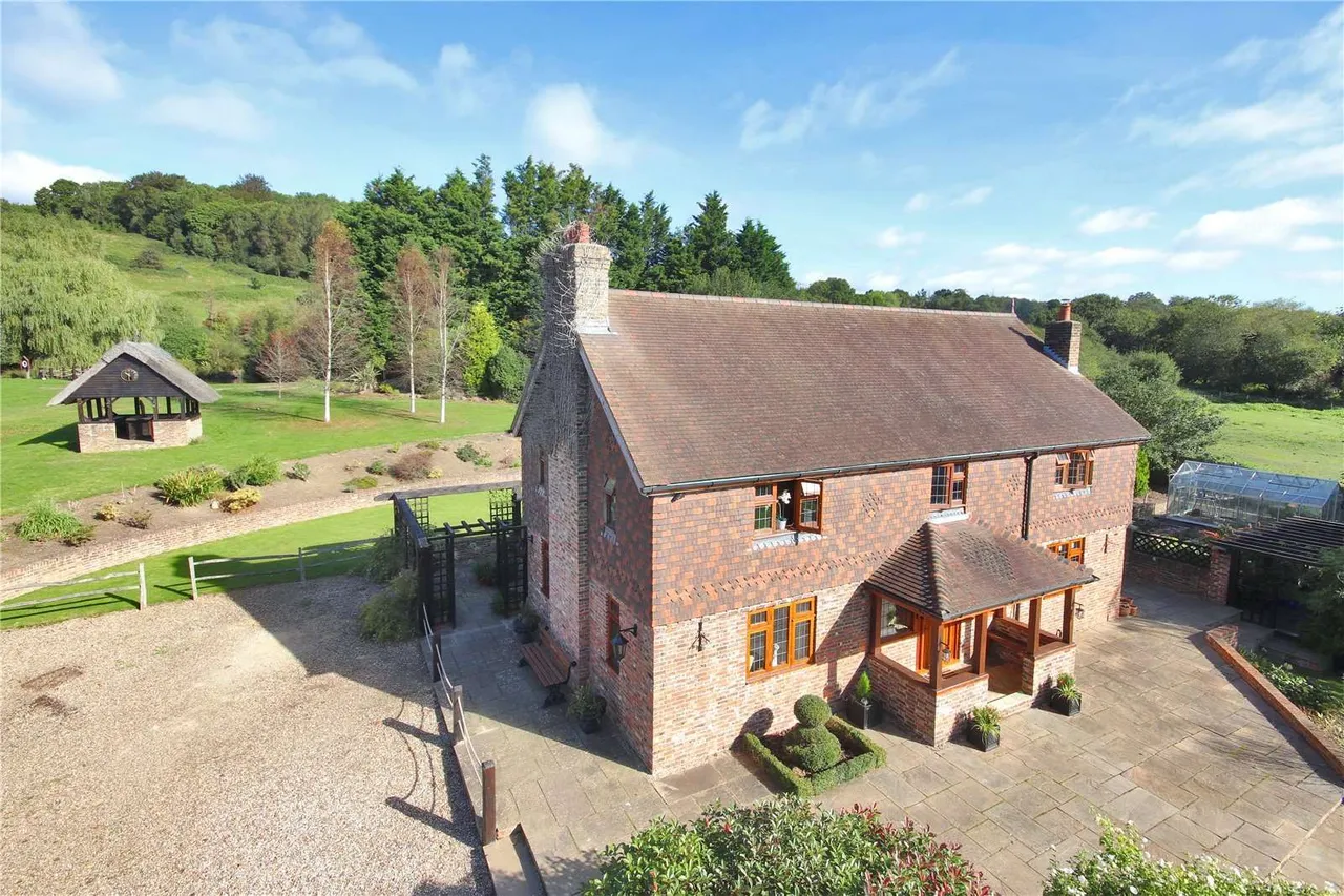 South Farm Lane, Langton Green, Tunbridge Wells, East Sussex, TN3 9JN, photo 8