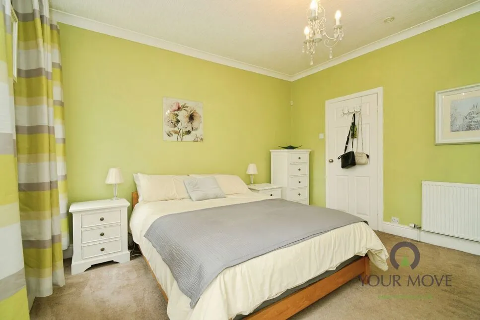 Howard Street, Shaw, OL2, photo 8