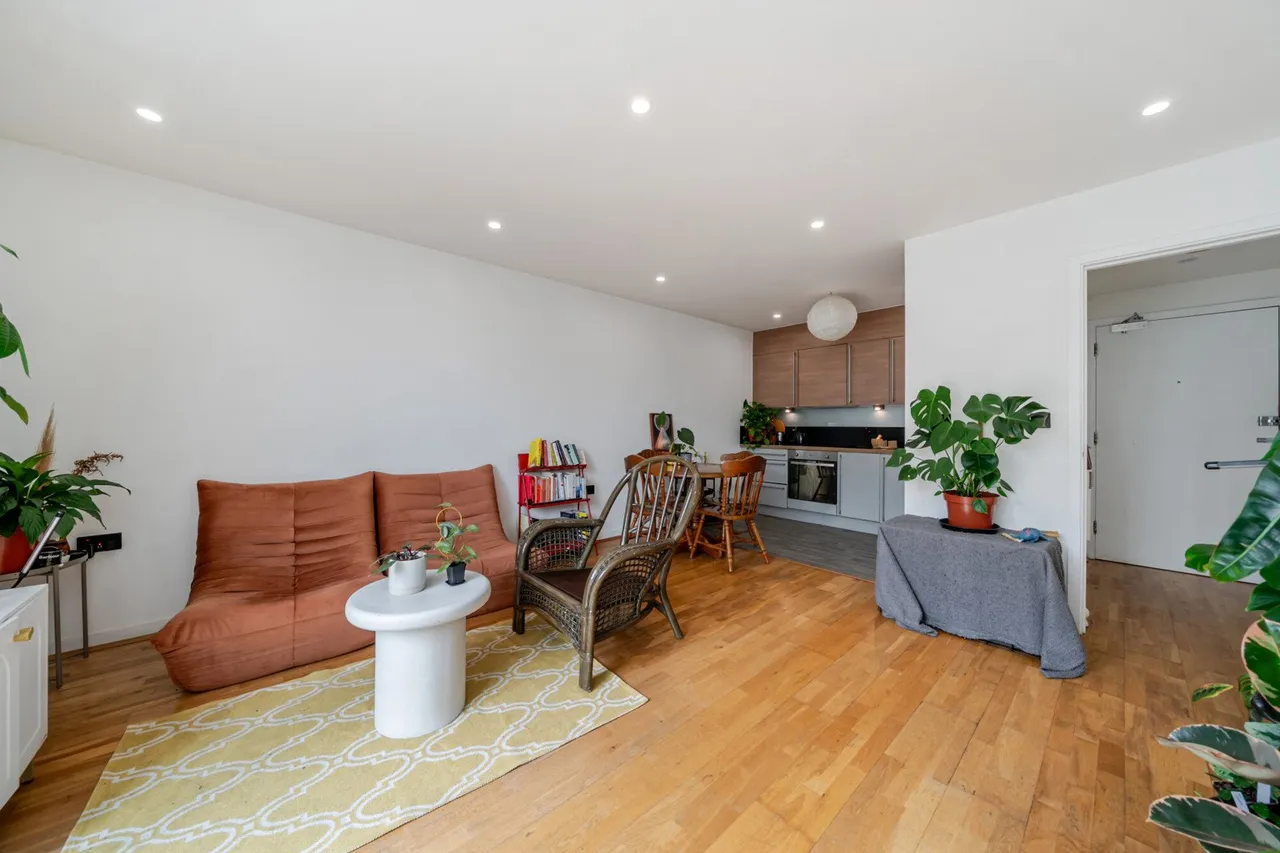 1 bed property for sale — Borland Road, SE15