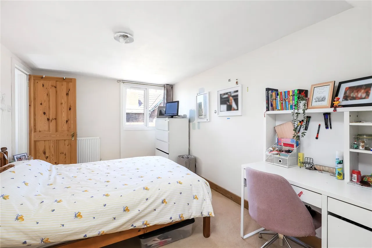 Ashfield Road, Salisbury, Wiltshire, SP2 7EW, photo 10