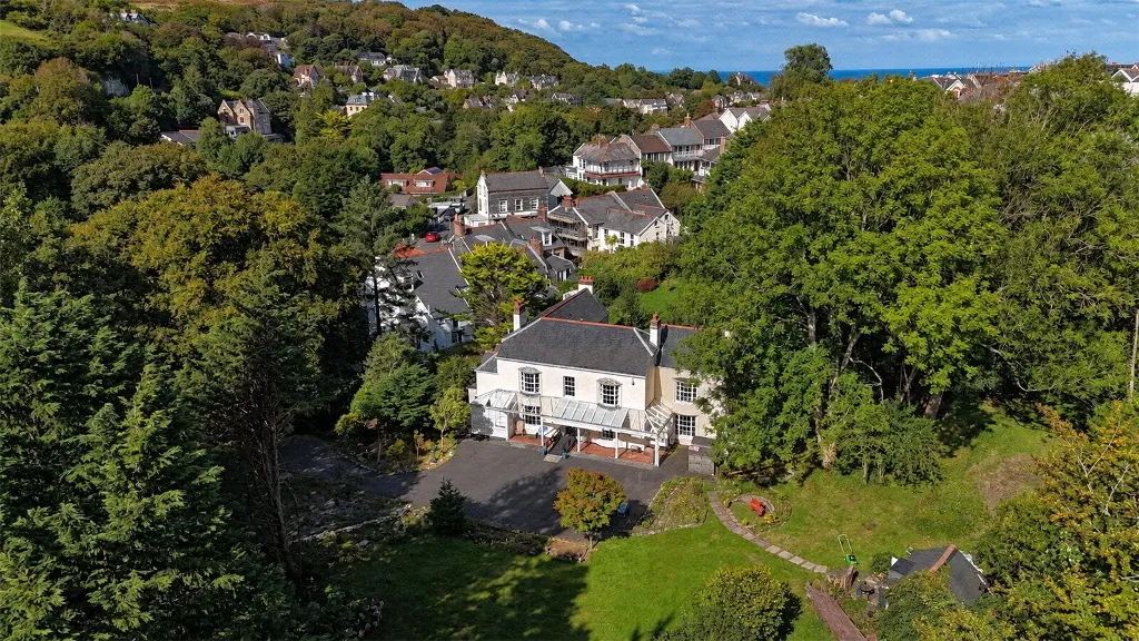 9 bed house for sale, Langleigh Road, Ilfracombe, EX34