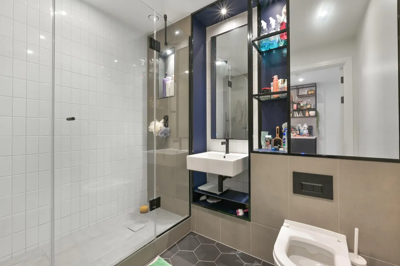 Lavey House, Wembley, HA0, photo 8