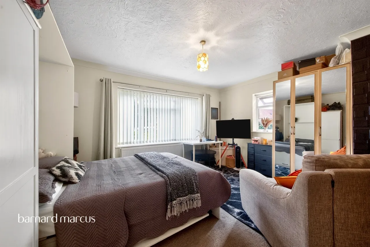 Oakleigh Park North, London, N20, photo 5