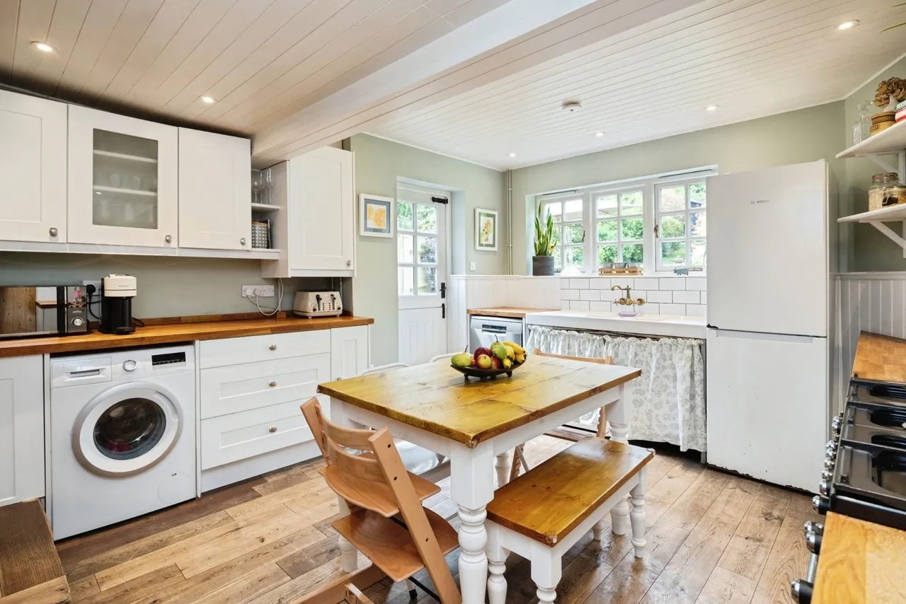 Northbridge Street, Robertsbridge, TN32, photo 15