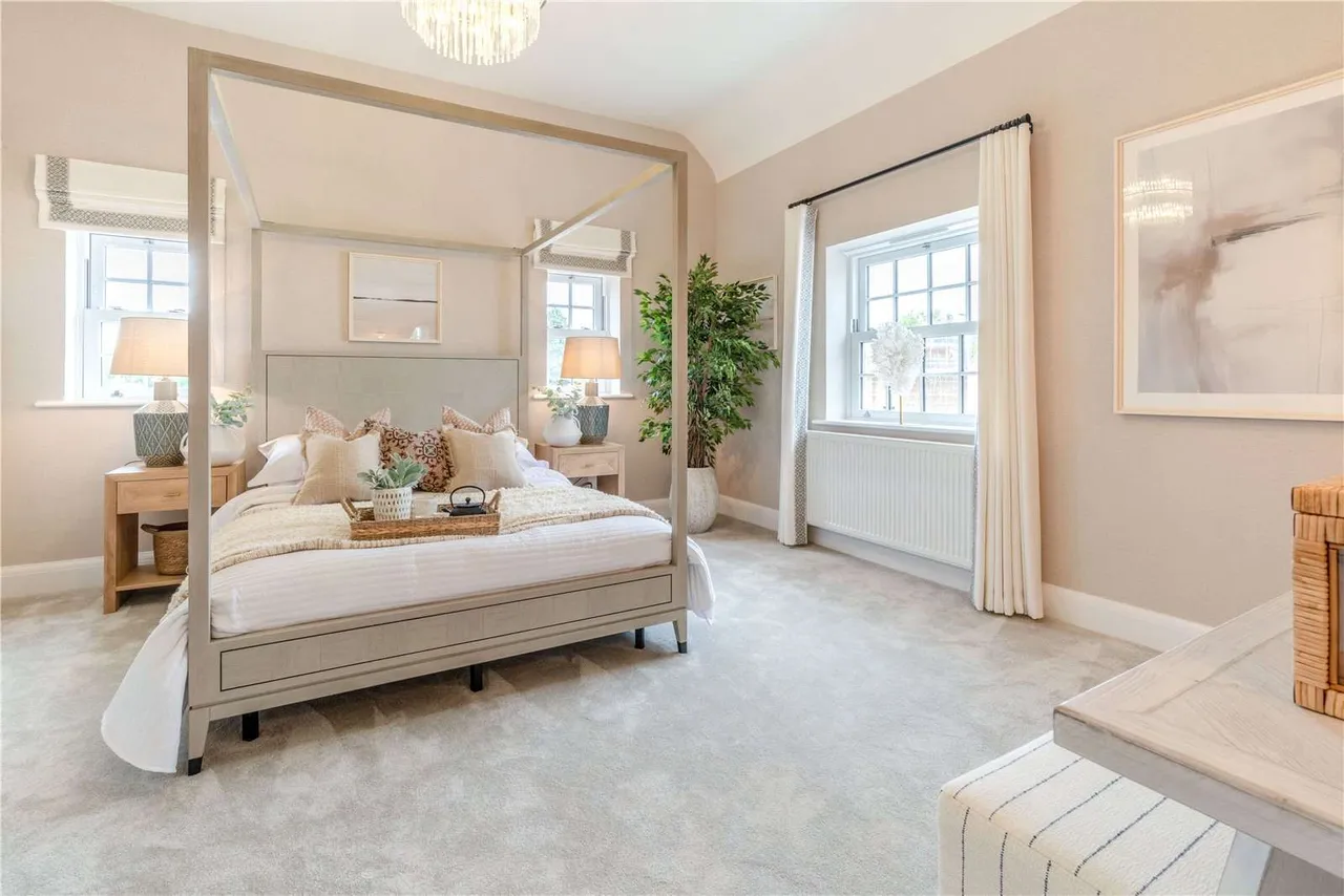 Houghton Grange, Houghton, St Ives, Cambs, PE28 2BZ, photo 4