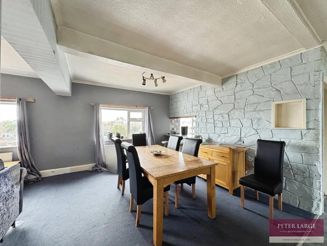 Foryd Road, Kinmel Bay, Conwy, LL18 5BB, photo 12
