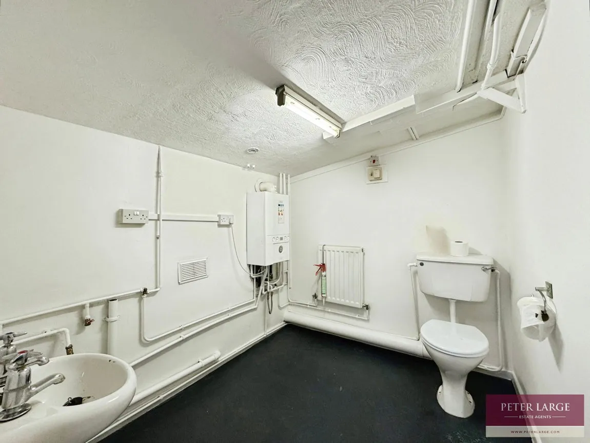 Foryd Road, Kinmel Bay, Conwy, LL18 5BB, photo 8
