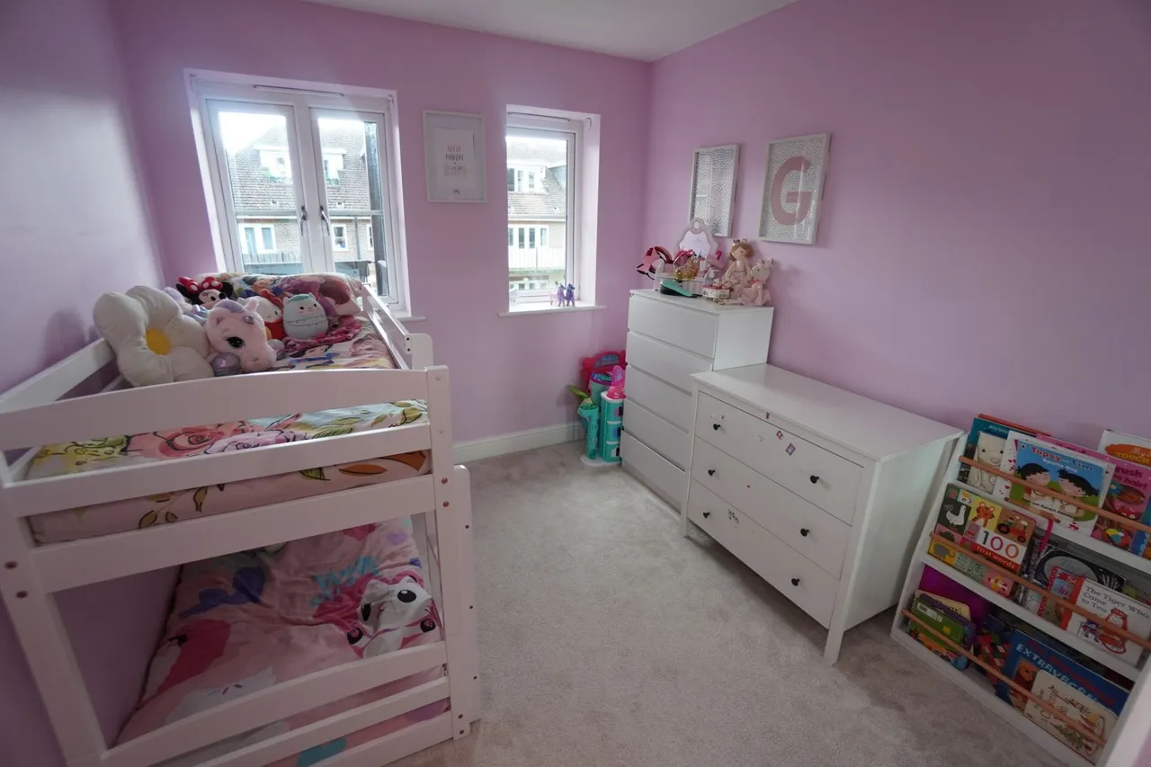 Freer Crescent, Aspen Court, HP13, photo 5