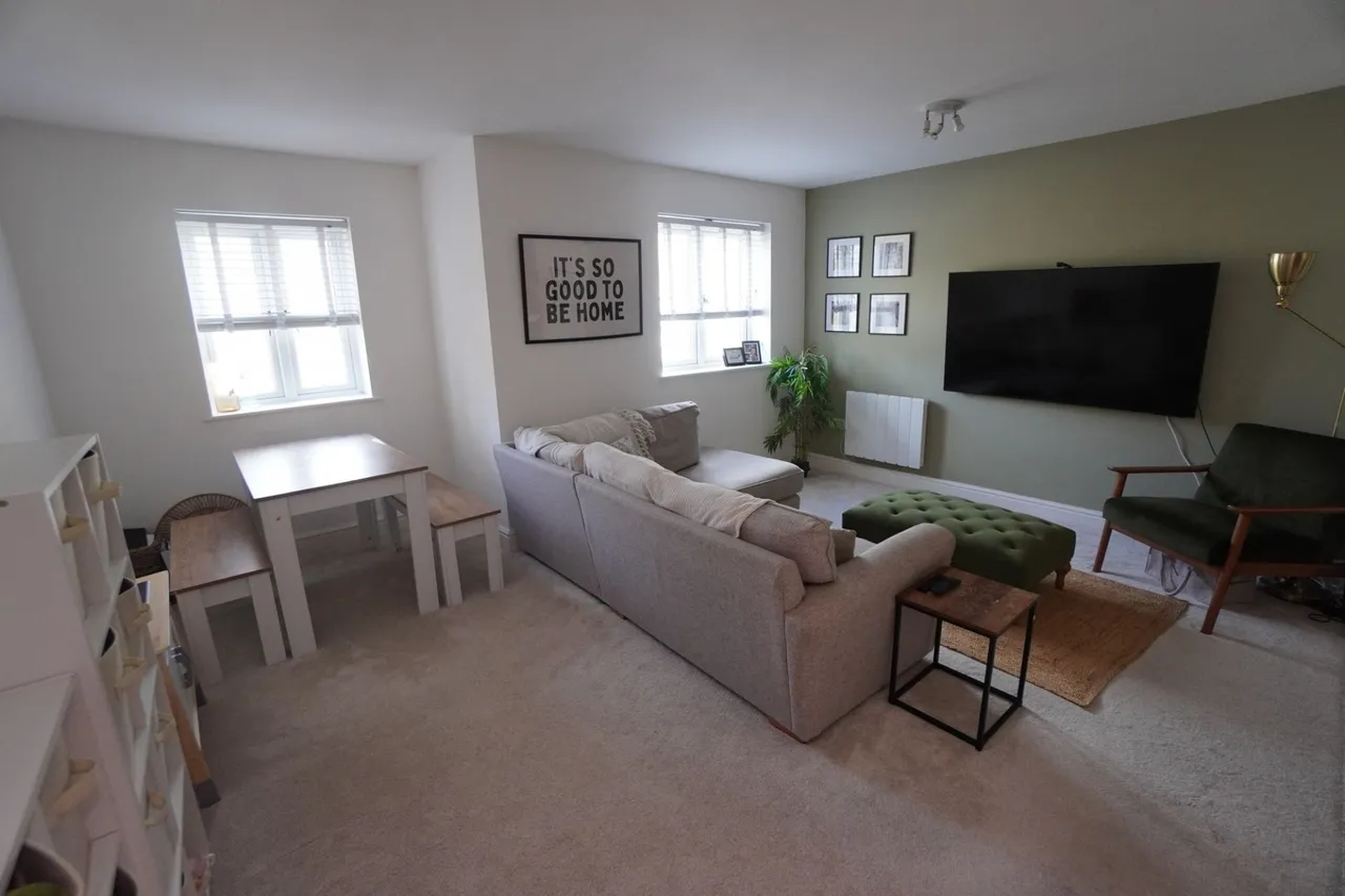 Freer Crescent, Aspen Court, HP13, photo 9
