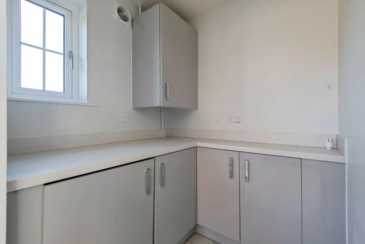 Brassey Way, Lower Stondon, Henlow, Hertfordshire, SG16, photo 6