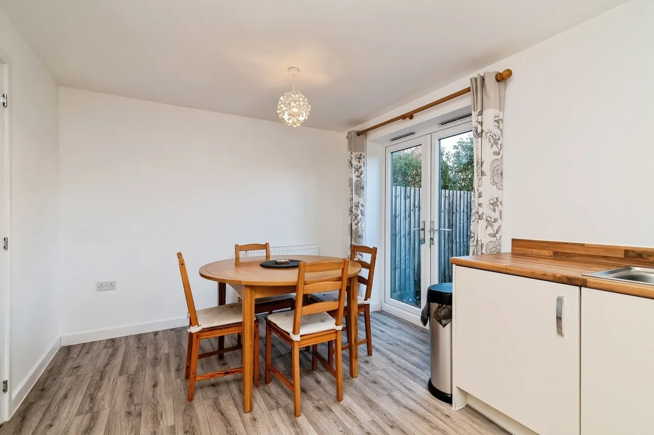 Mountain Ash Crescent, Edwalton, NG12, photo 7