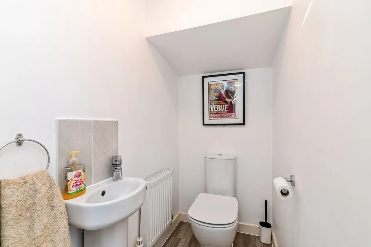 Mountain Ash Crescent, Edwalton, NG12, photo 18