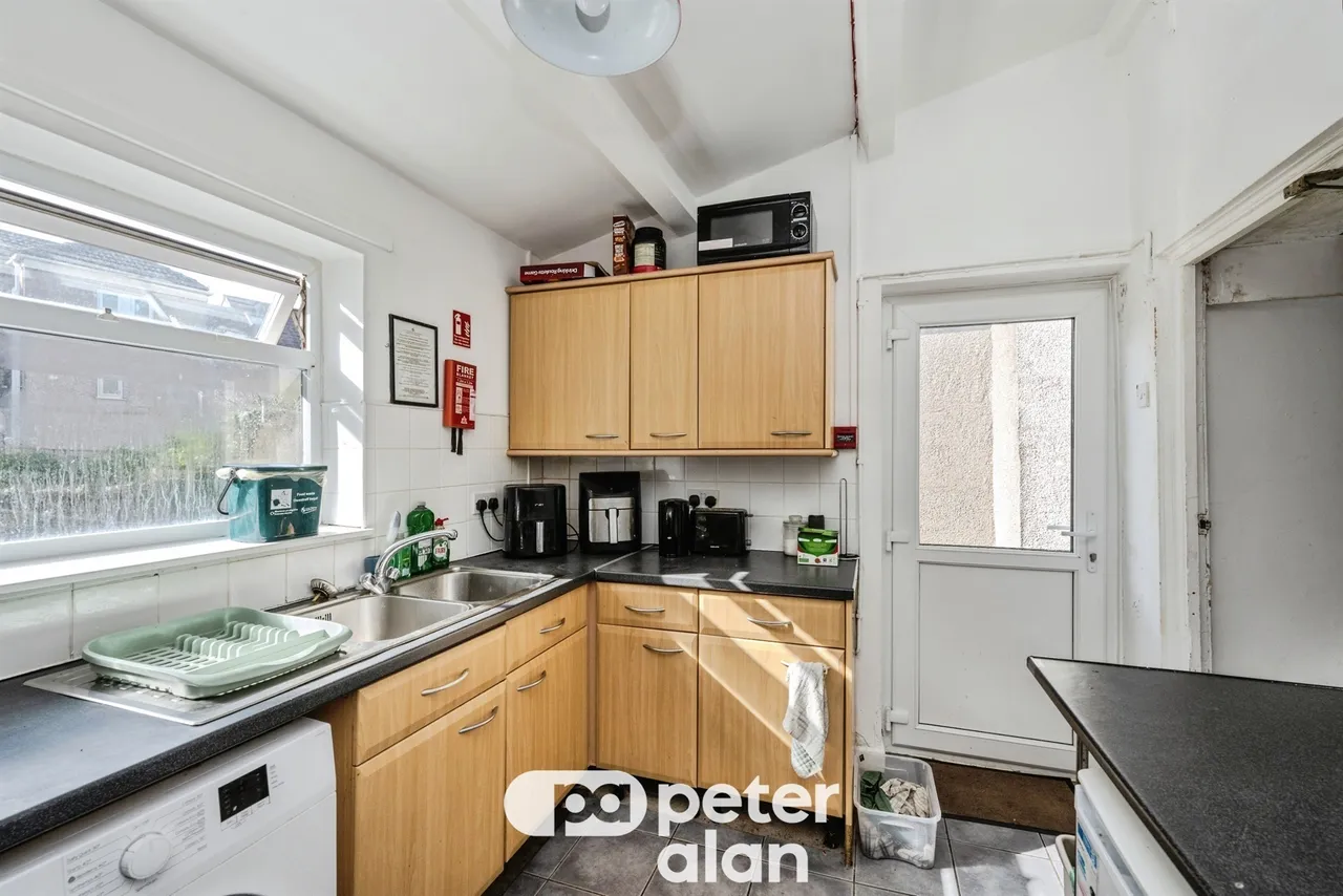Brunswick Street, Swansea, SA1, photo 6