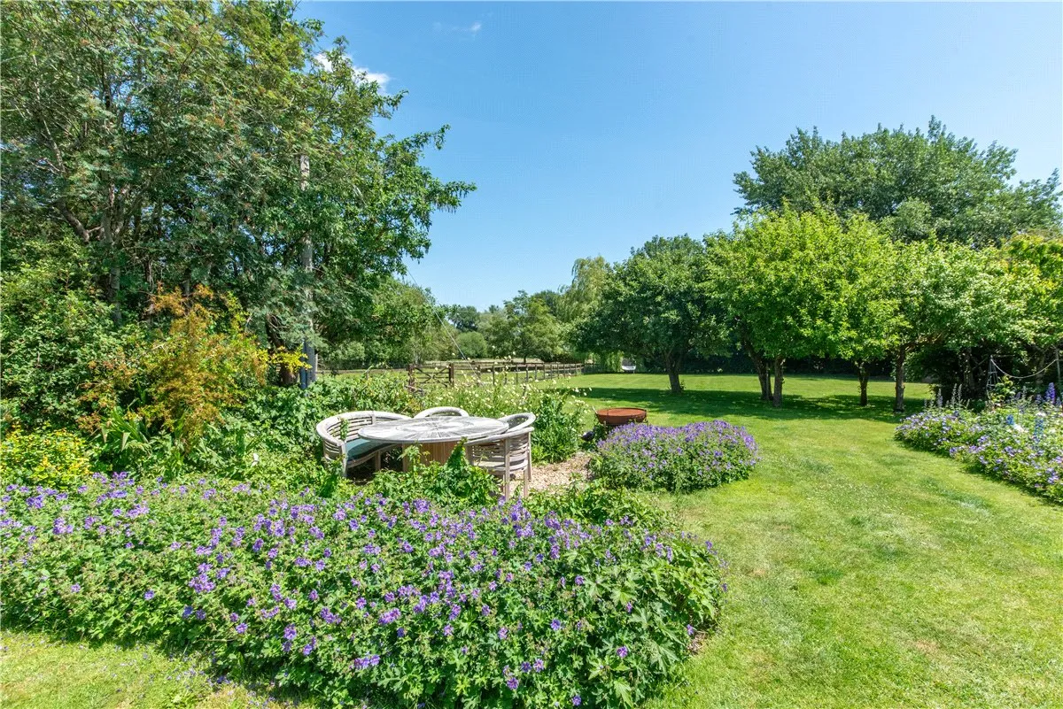 Lower Fyfield, Marlborough, SN8, photo 22