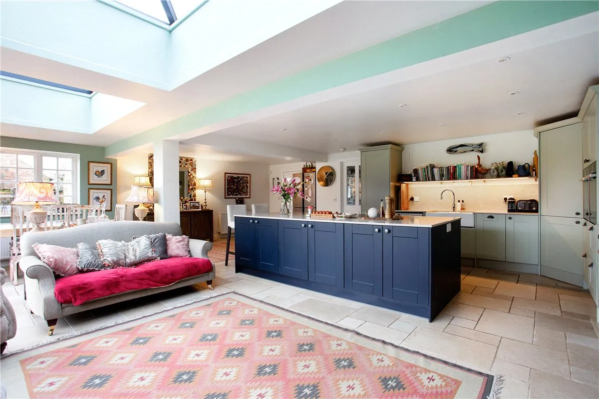 Lower Fyfield, Marlborough, SN8, photo 6