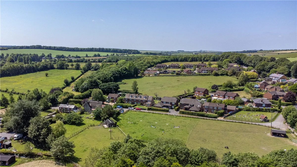 Lower Fyfield, Marlborough, SN8, photo 24