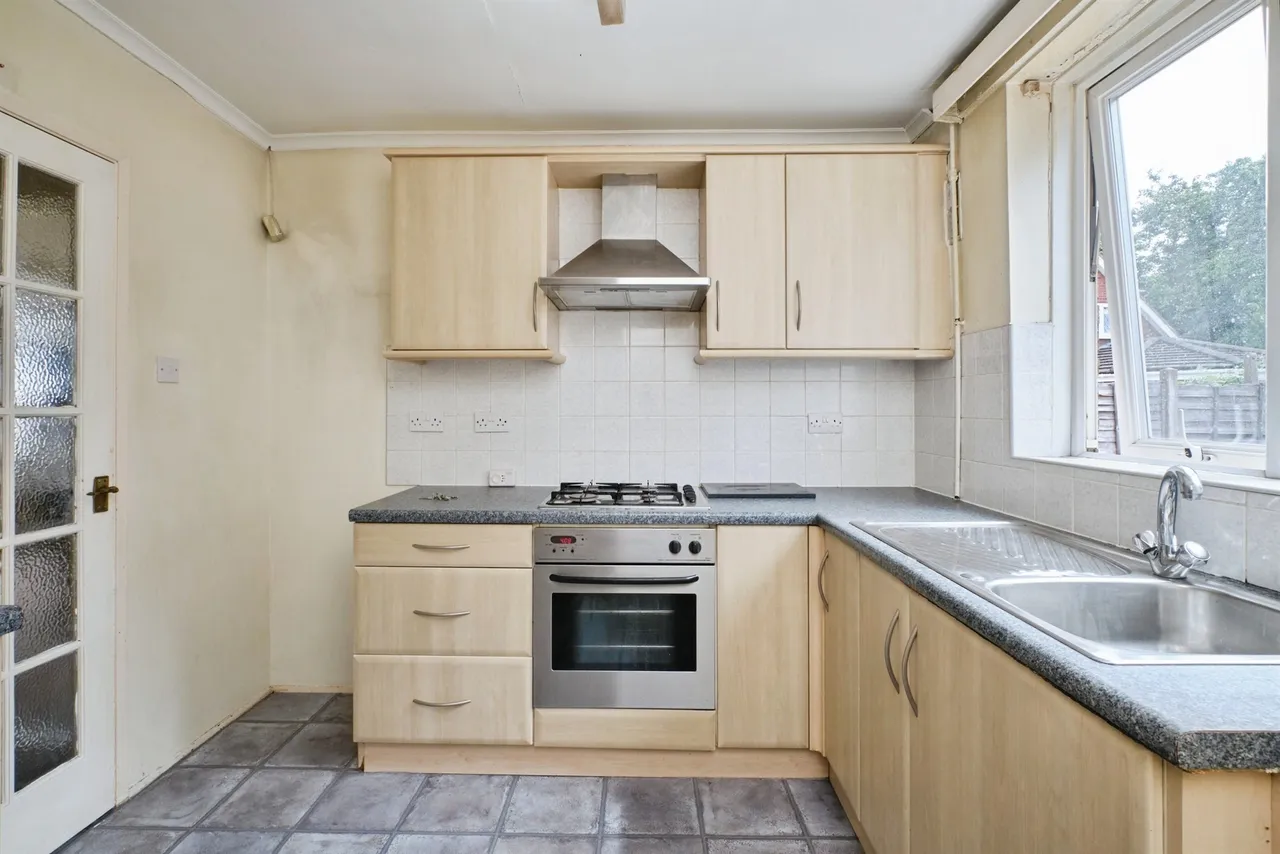 Orchard Close, Handsworth, Birmingham, photo 2