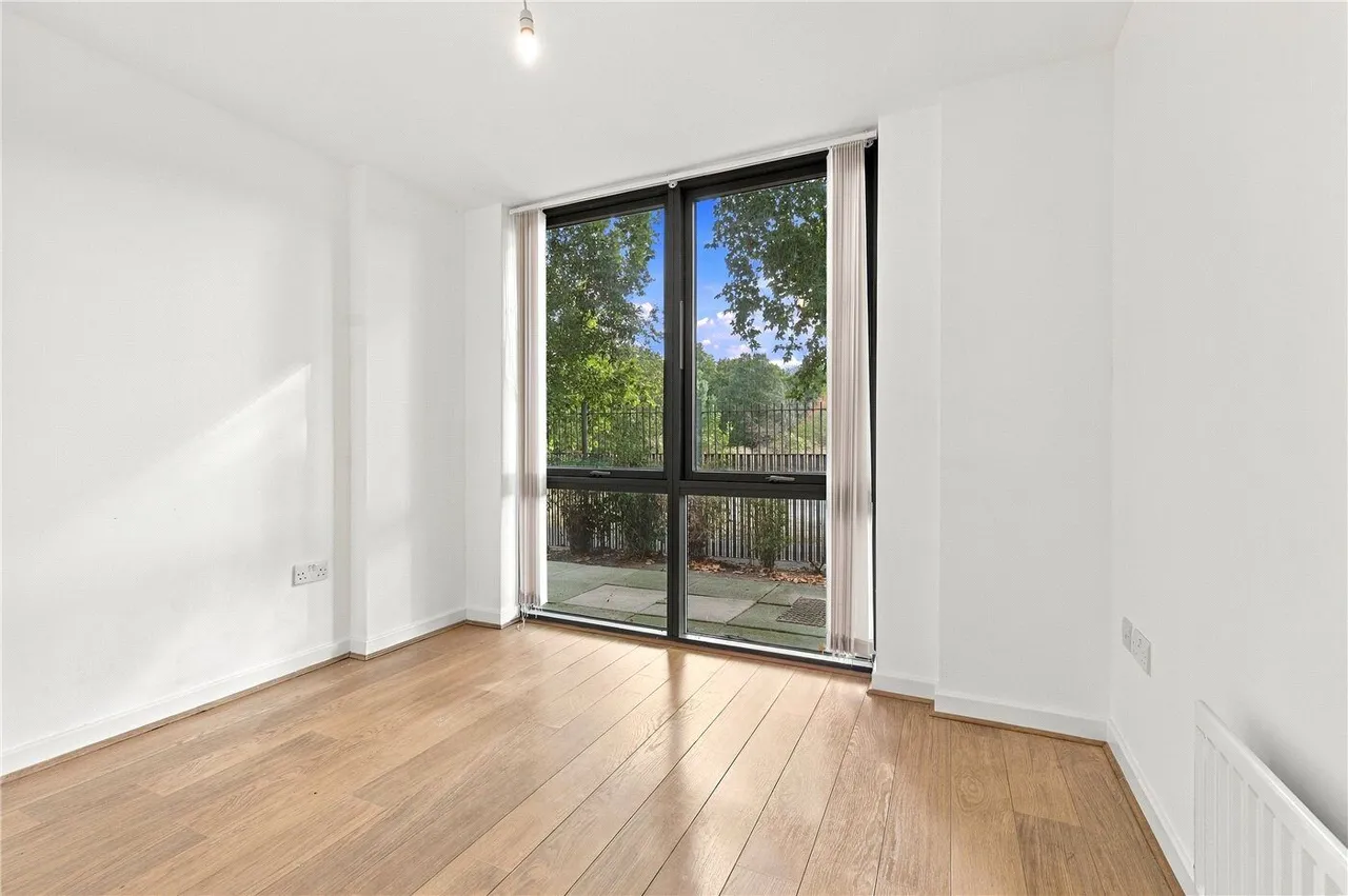 Southwold Road, London, E5, photo 8