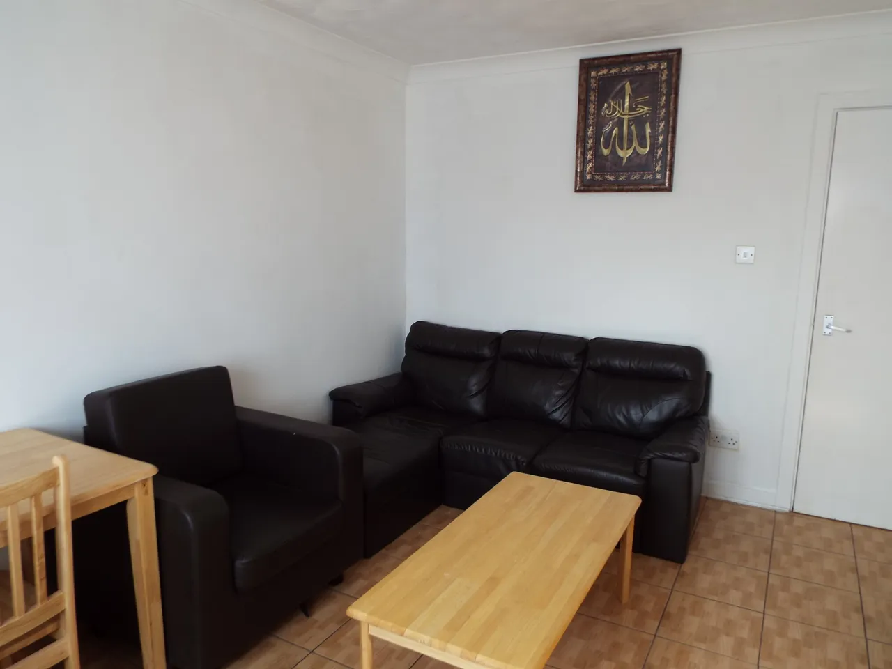 Lilac Court, Upton Park E13, photo 2