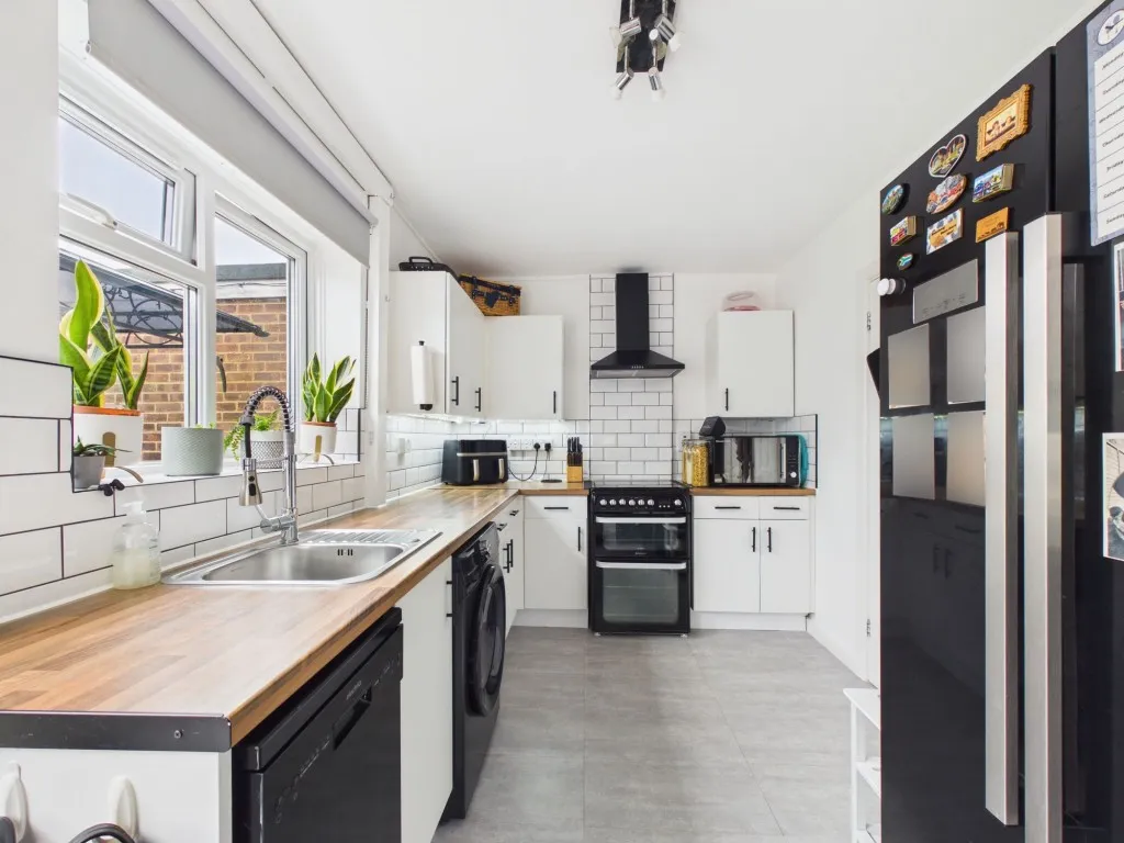 Brixham Road, Reading, RG2, photo 2