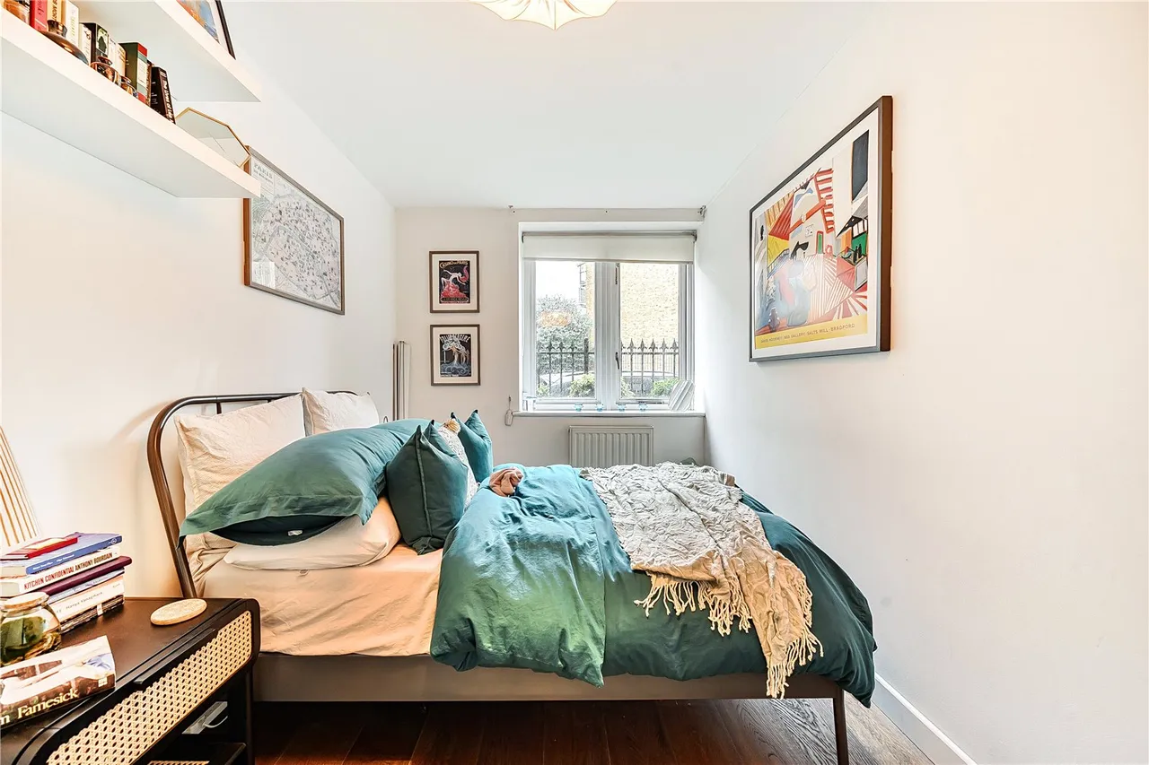 Cleveland Way, Stepney Green, E1, photo 14