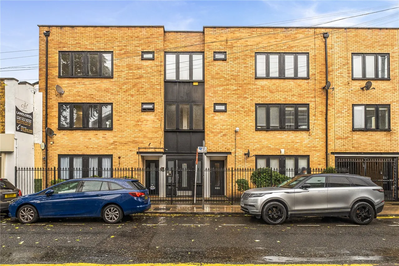 Cleveland Way, Stepney Green, E1, photo 15