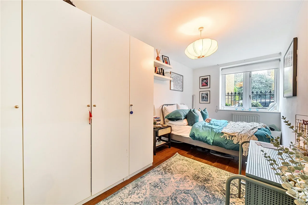 Cleveland Way, Stepney Green, E1, photo 13