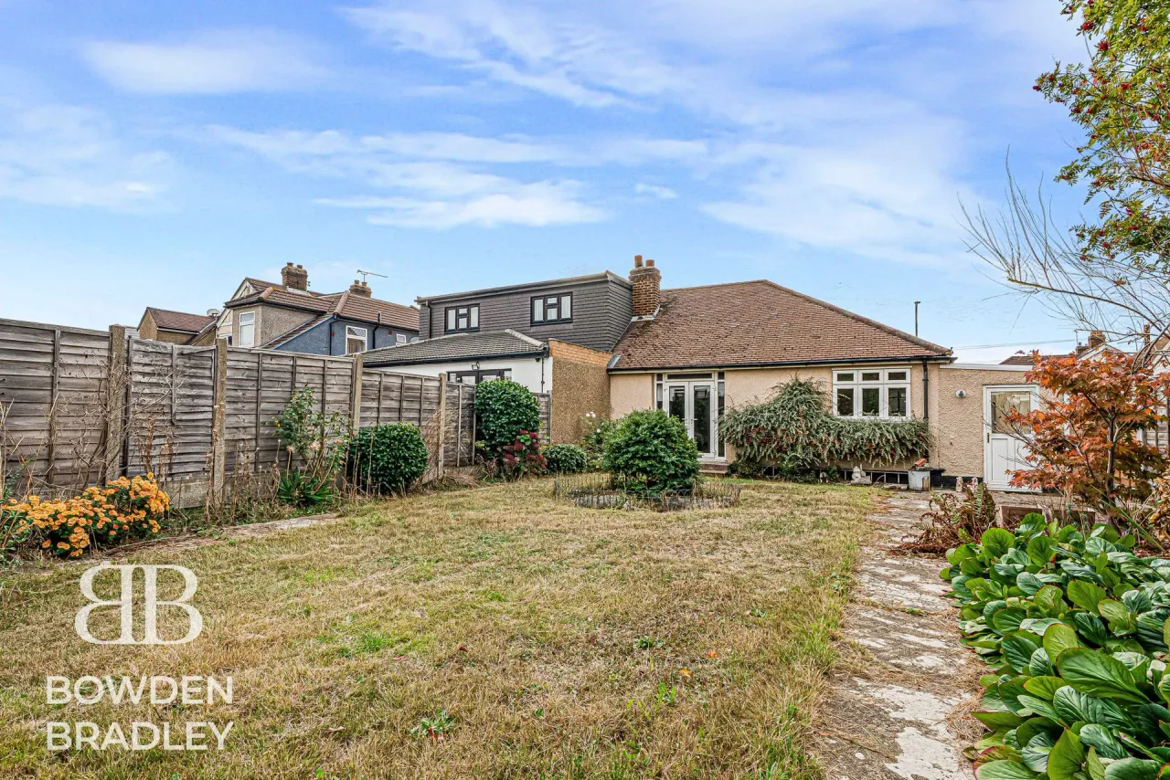 Clayhall Avenue, Clayhall, IG5, photo 18