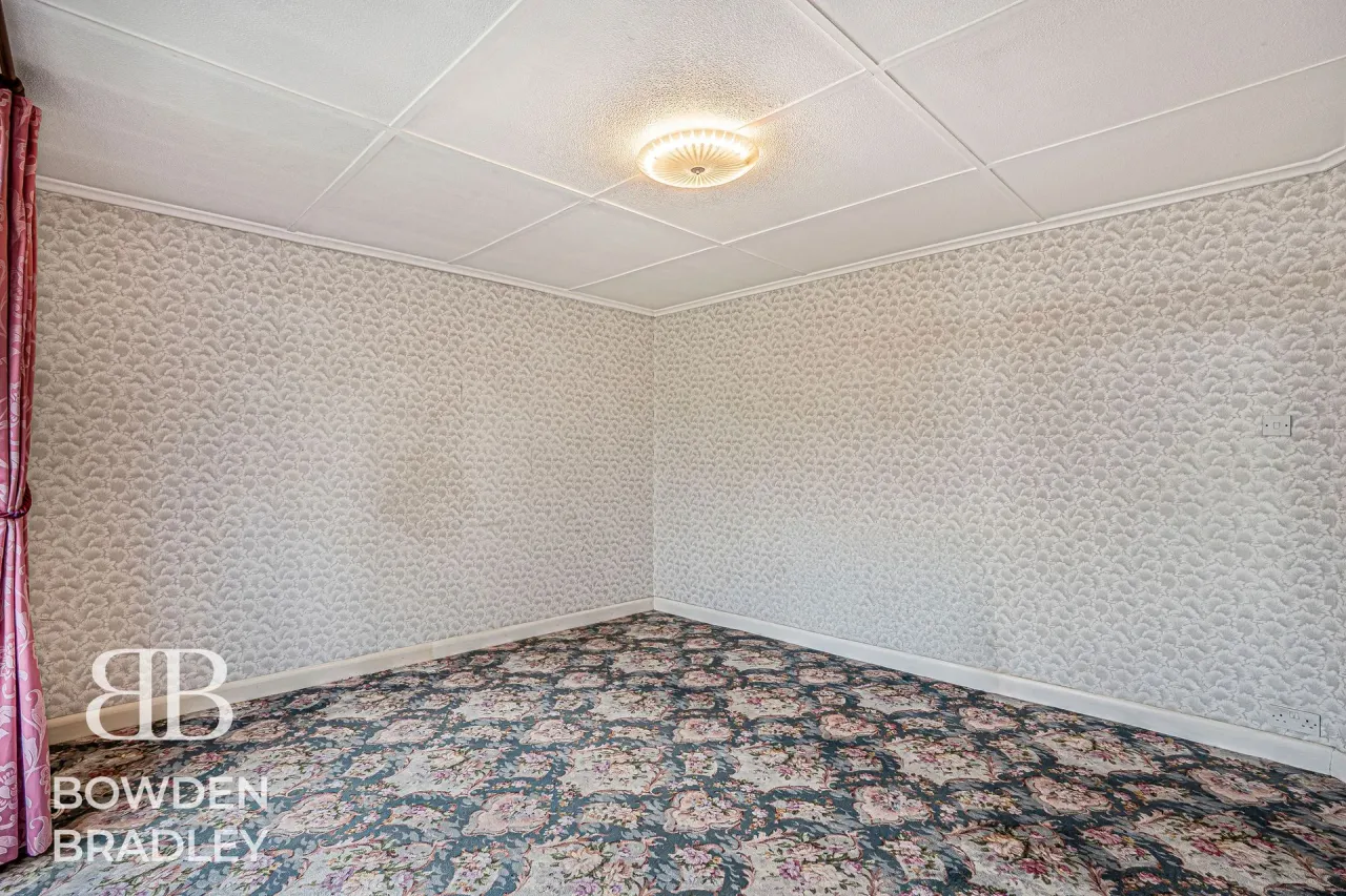 Clayhall Avenue, Clayhall, IG5, photo 29