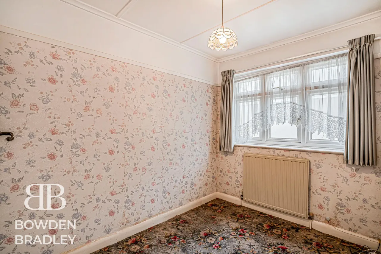Clayhall Avenue, Clayhall, IG5, photo 20