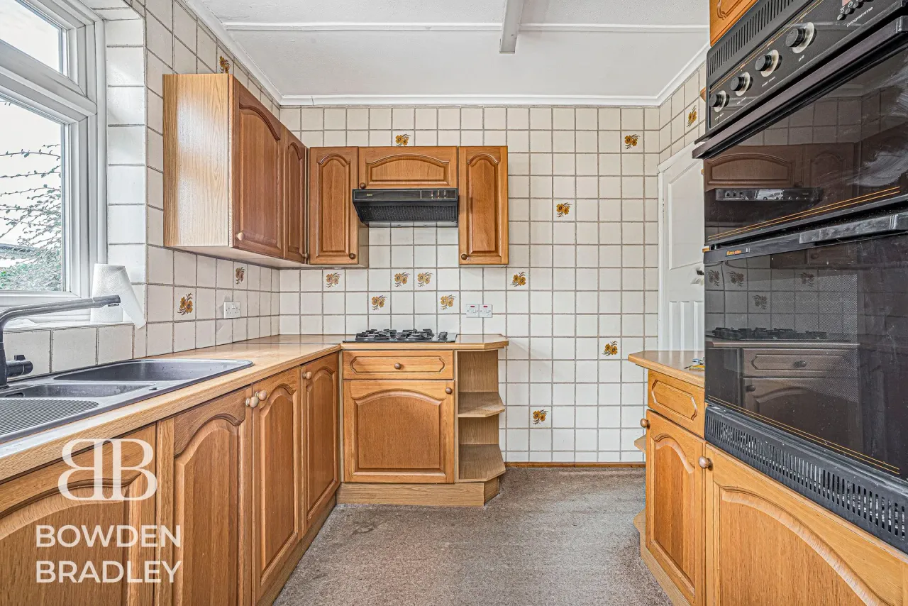 Clayhall Avenue, Clayhall, IG5, photo 31