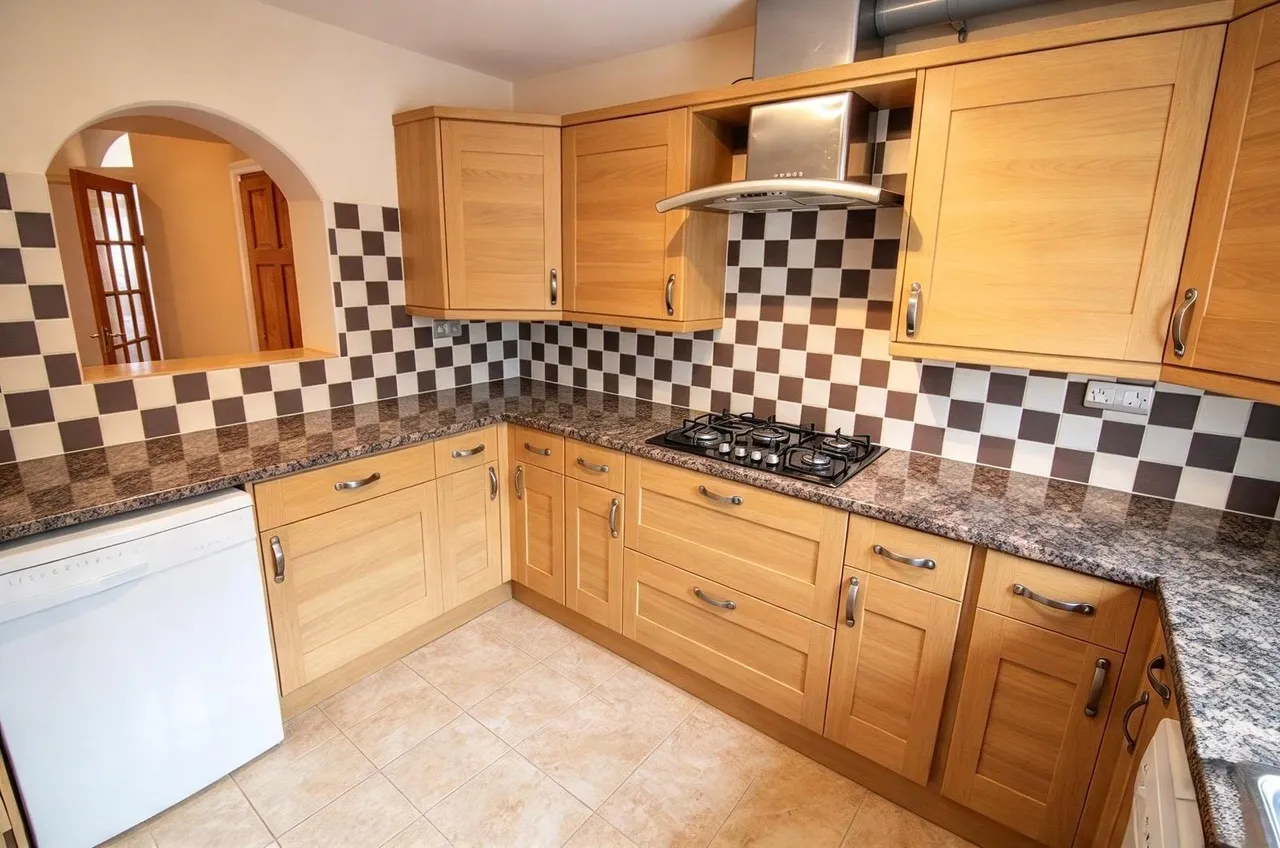 Shaftesbury Road, Exeter, photo 2