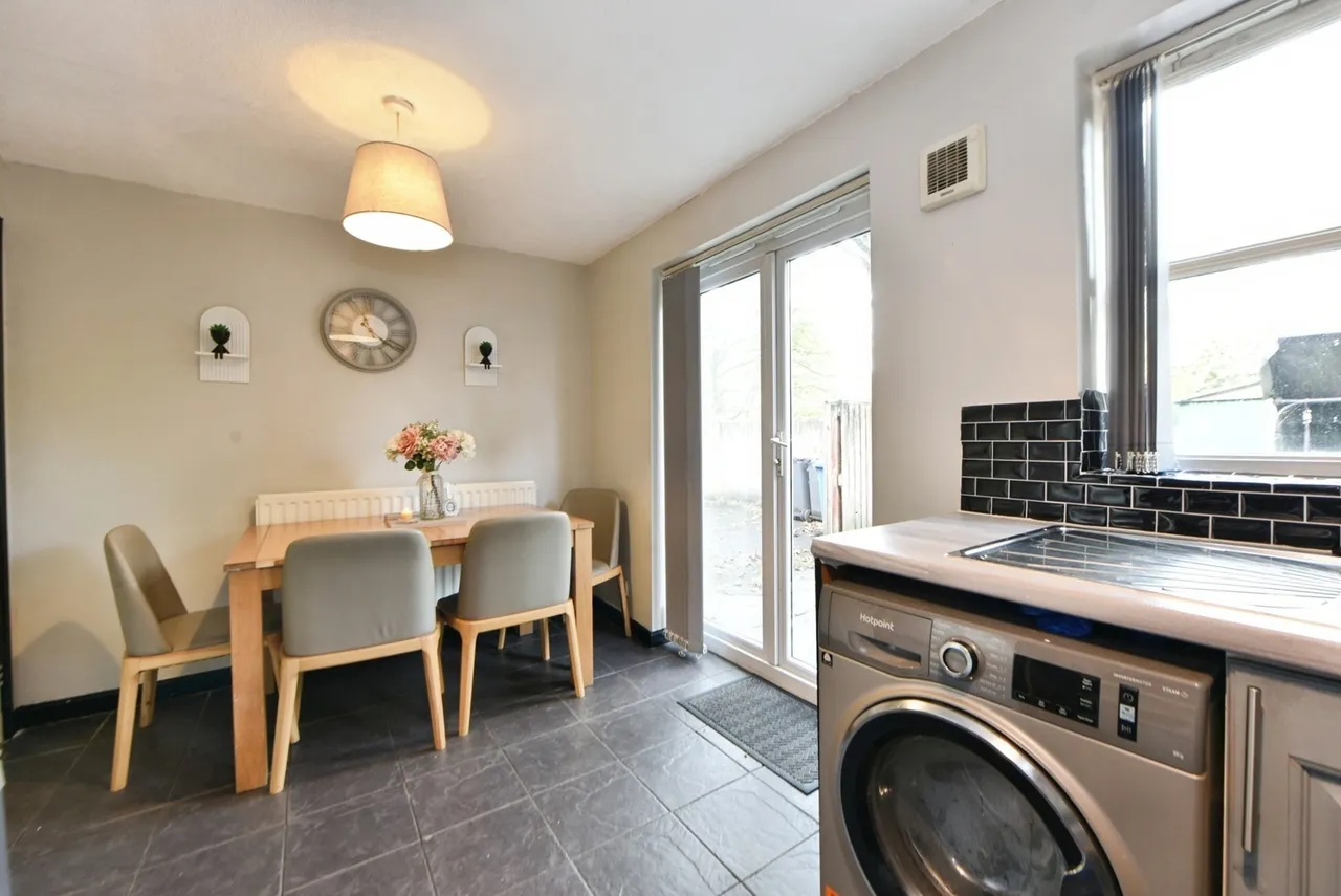Princeton Close, SALFORD, Lancashire, M6, photo 7
