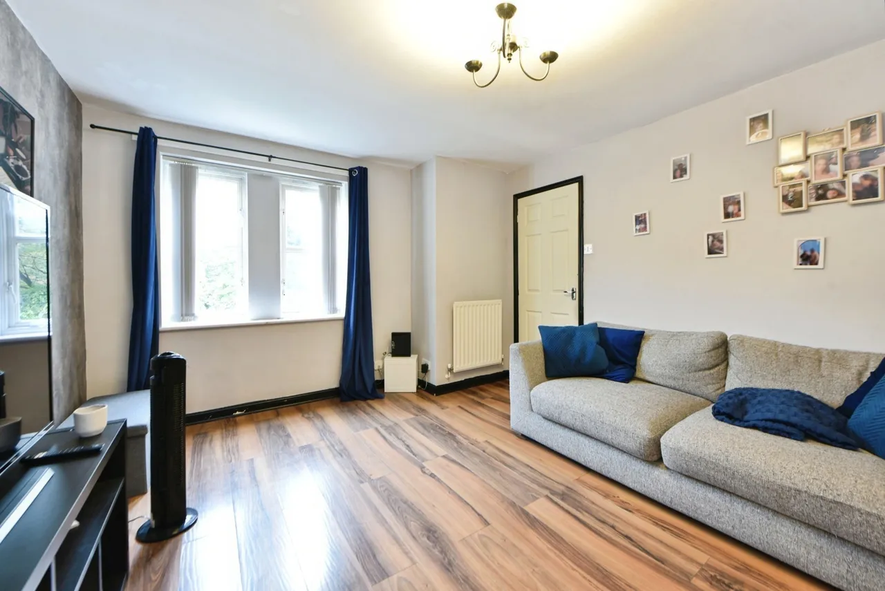 Princeton Close, SALFORD, Lancashire, M6, photo 3