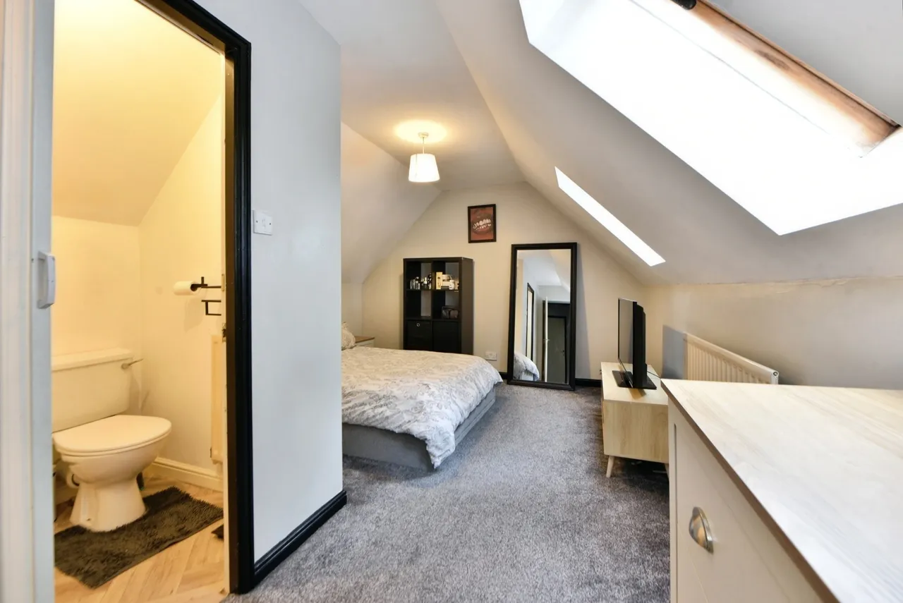 Princeton Close, SALFORD, Lancashire, M6, photo 9
