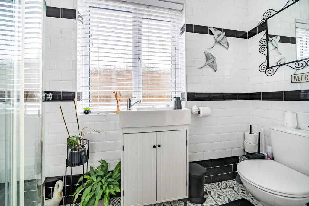 Darwin Road, DA16, photo 12