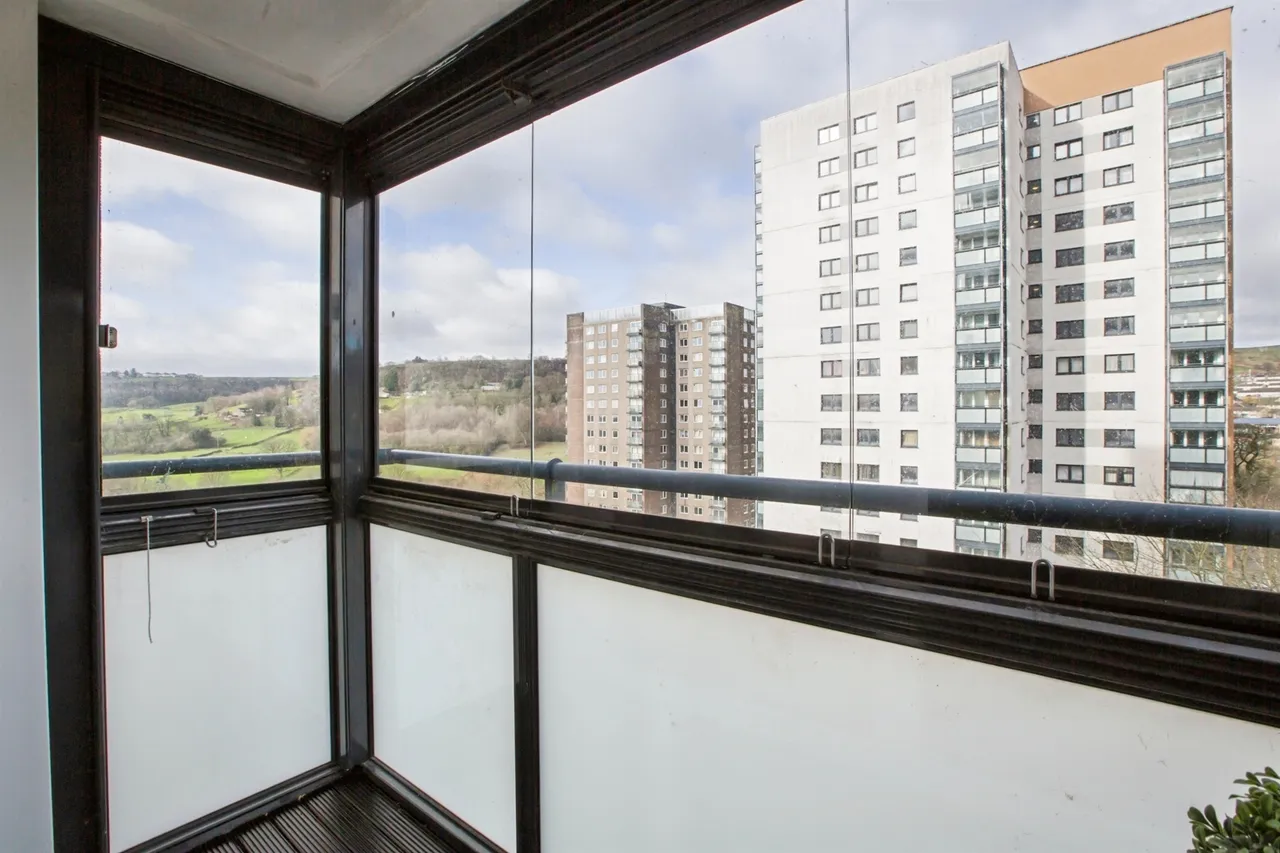 Mixenden Road, Halifax, photo 7