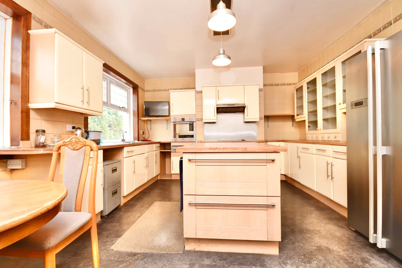 Oaks Meadow, Old Glasgow Road, Kilwinning, KA13 7QJ, photo 6