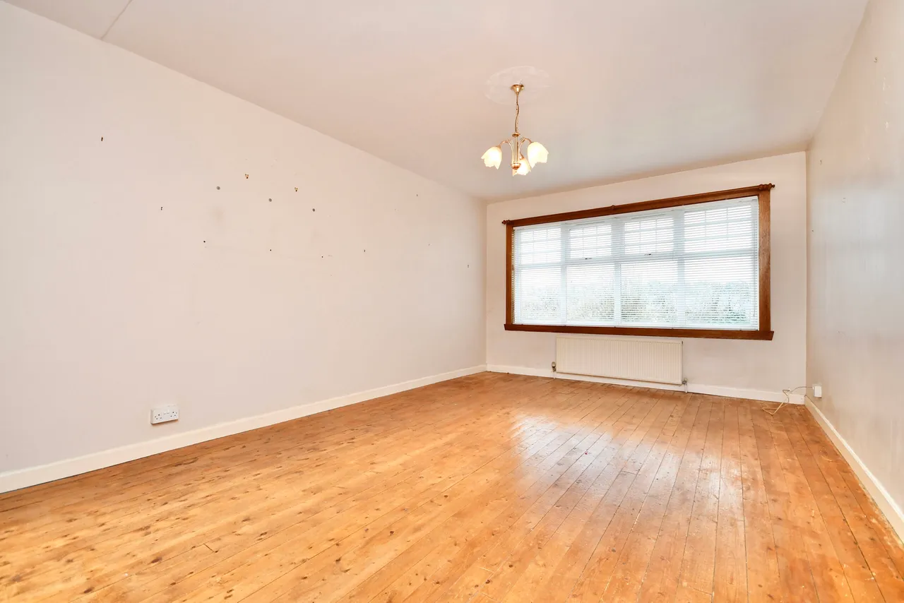 Oaks Meadow, Old Glasgow Road, Kilwinning, KA13 7QJ, photo 8
