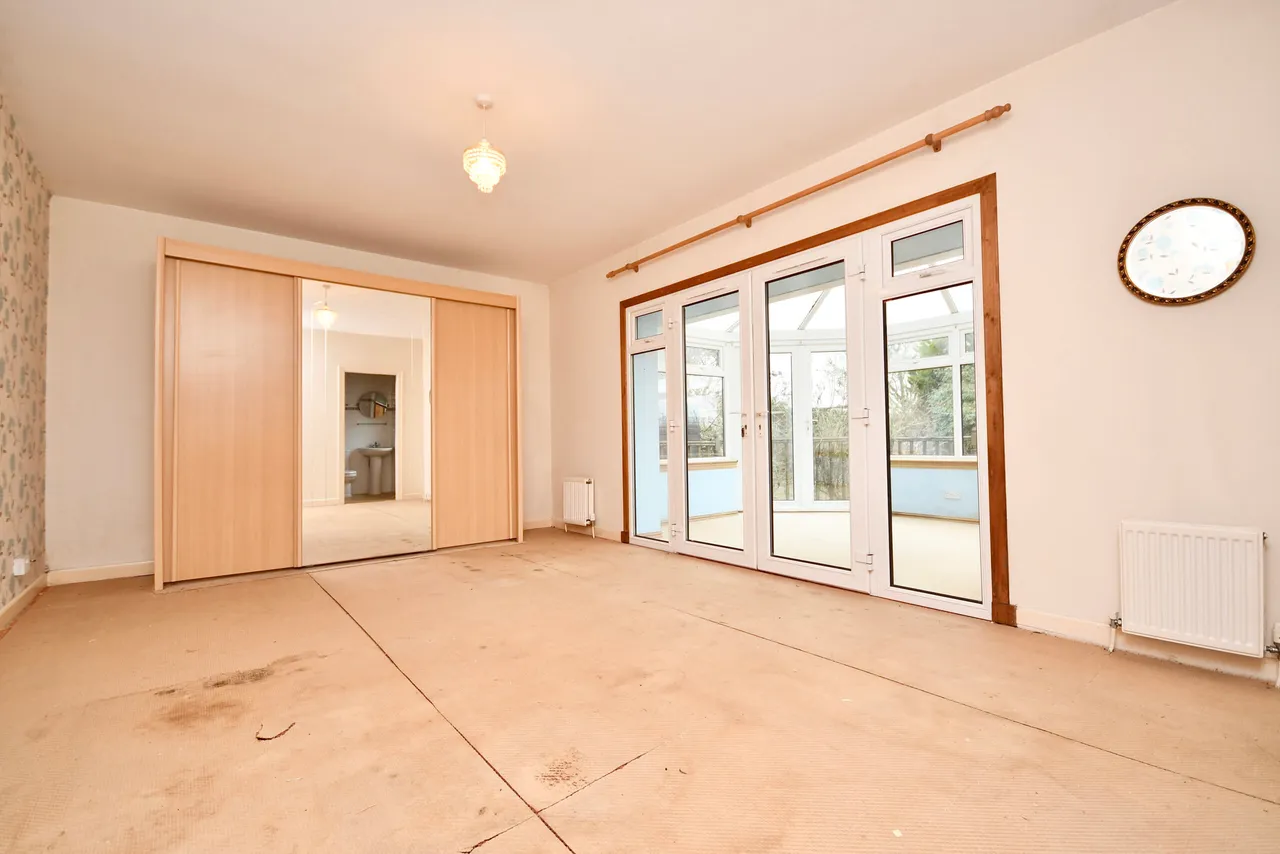 Oaks Meadow, Old Glasgow Road, Kilwinning, KA13 7QJ, photo 2