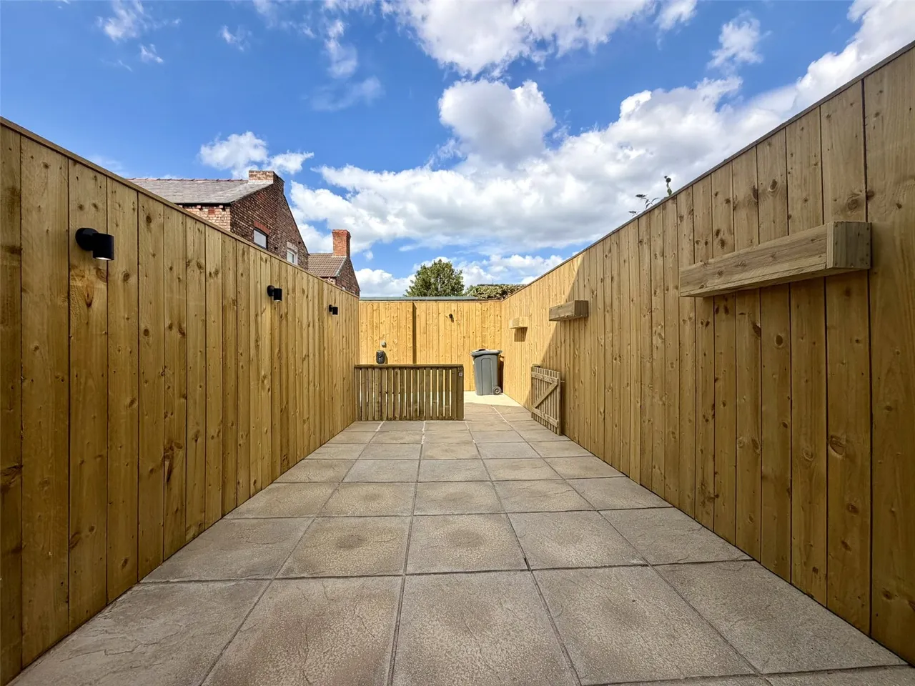 Upton Road, Claughton Village, CH41, photo 20