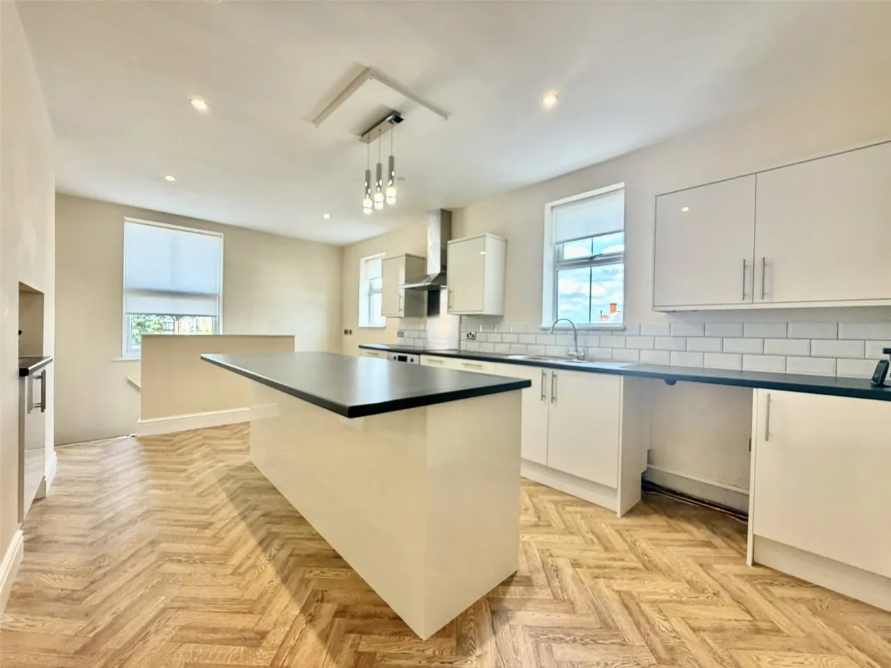 Upton Road, Claughton Village, CH41, photo 5