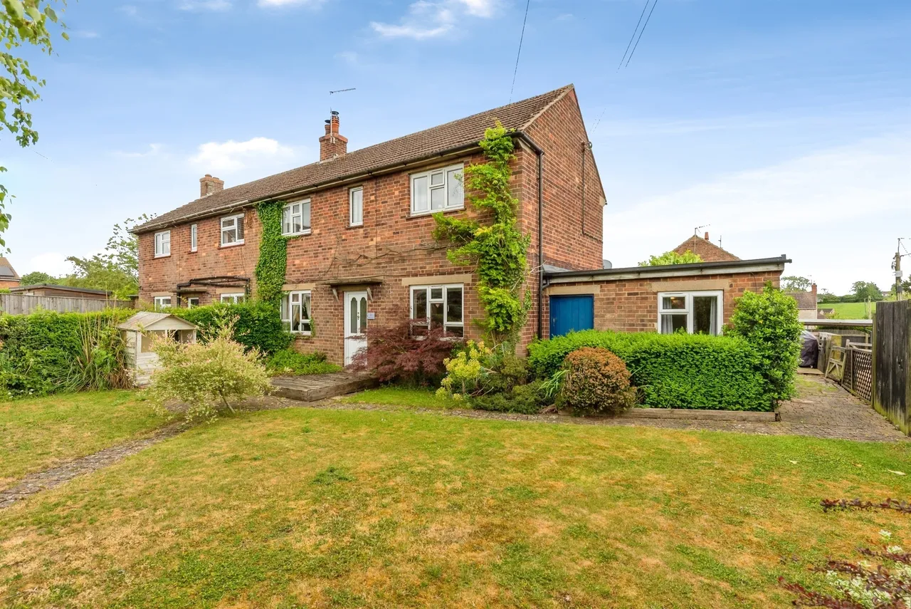 4 bed house for sale — School Lane, Ropsley, Grantham